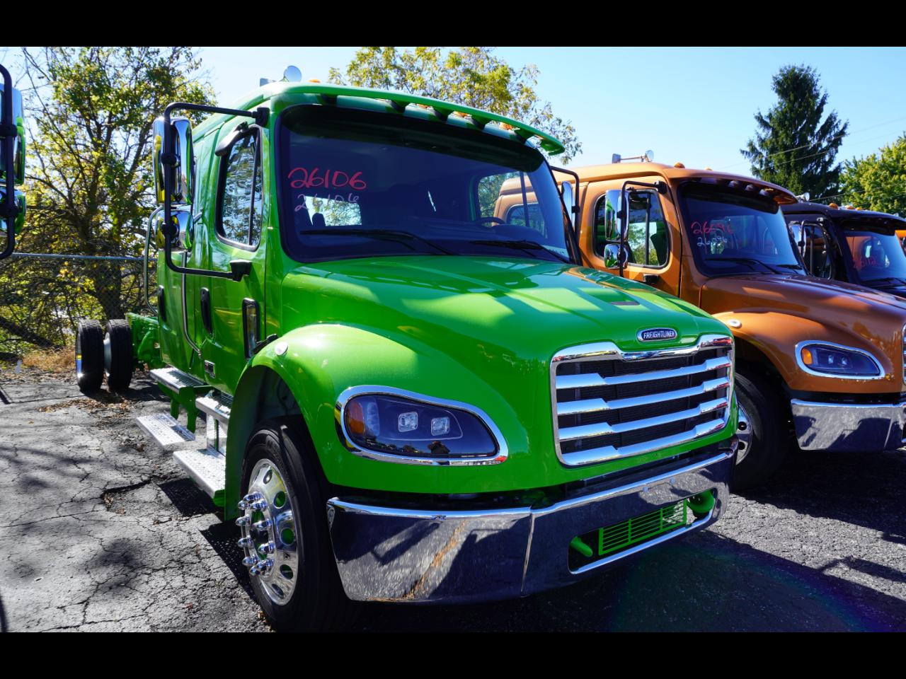 Freightliner M2 106 Plus  2027