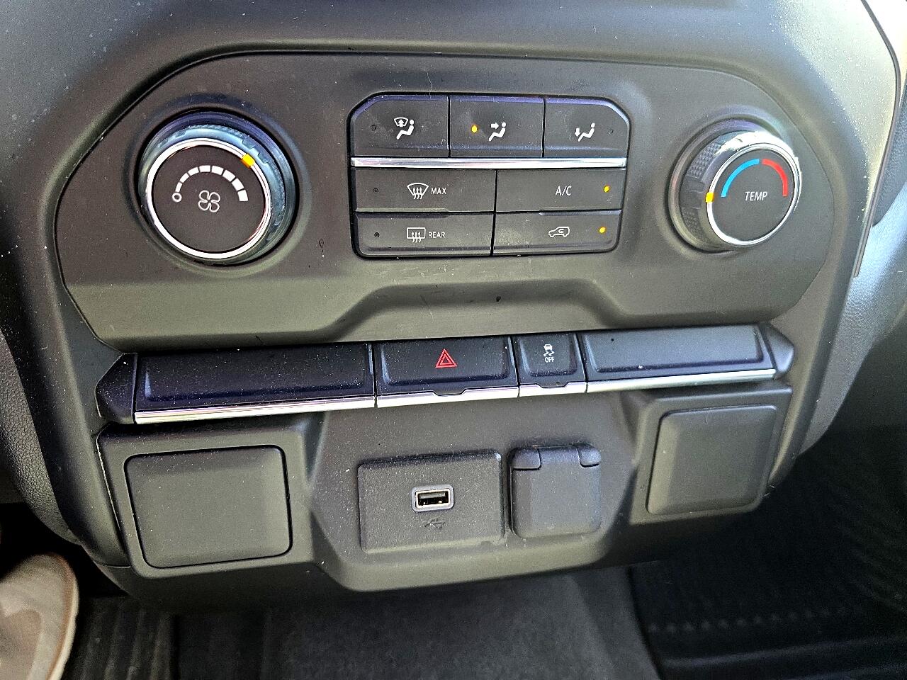 Chevrolet Silverado 1500 Work Truck Crew Cab Long Box 4WD 2019 Chevrolet Silverado 1500 Work Truck Crew Cab Long Box 4WD 2019