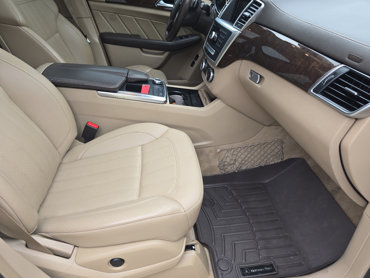 Mercedes-Benz GL-Class GL450 4MATIC 2015 Mercedes-Benz GL-Class GL450 4MATIC 2015