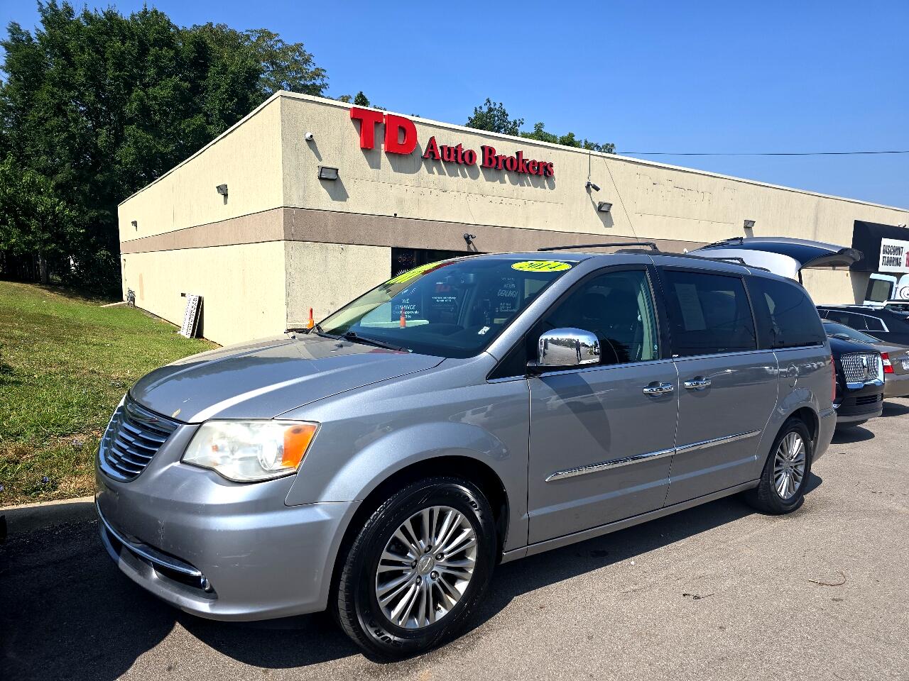 Chrysler Town & Country Touring-L 2014 Chrysler Town & Country Touring-L 2014