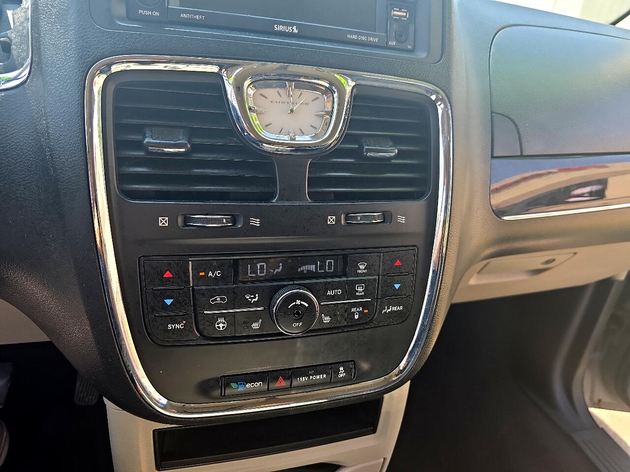 Chrysler Town & Country Touring-L 2014 Chrysler Town & Country Touring-L 2014