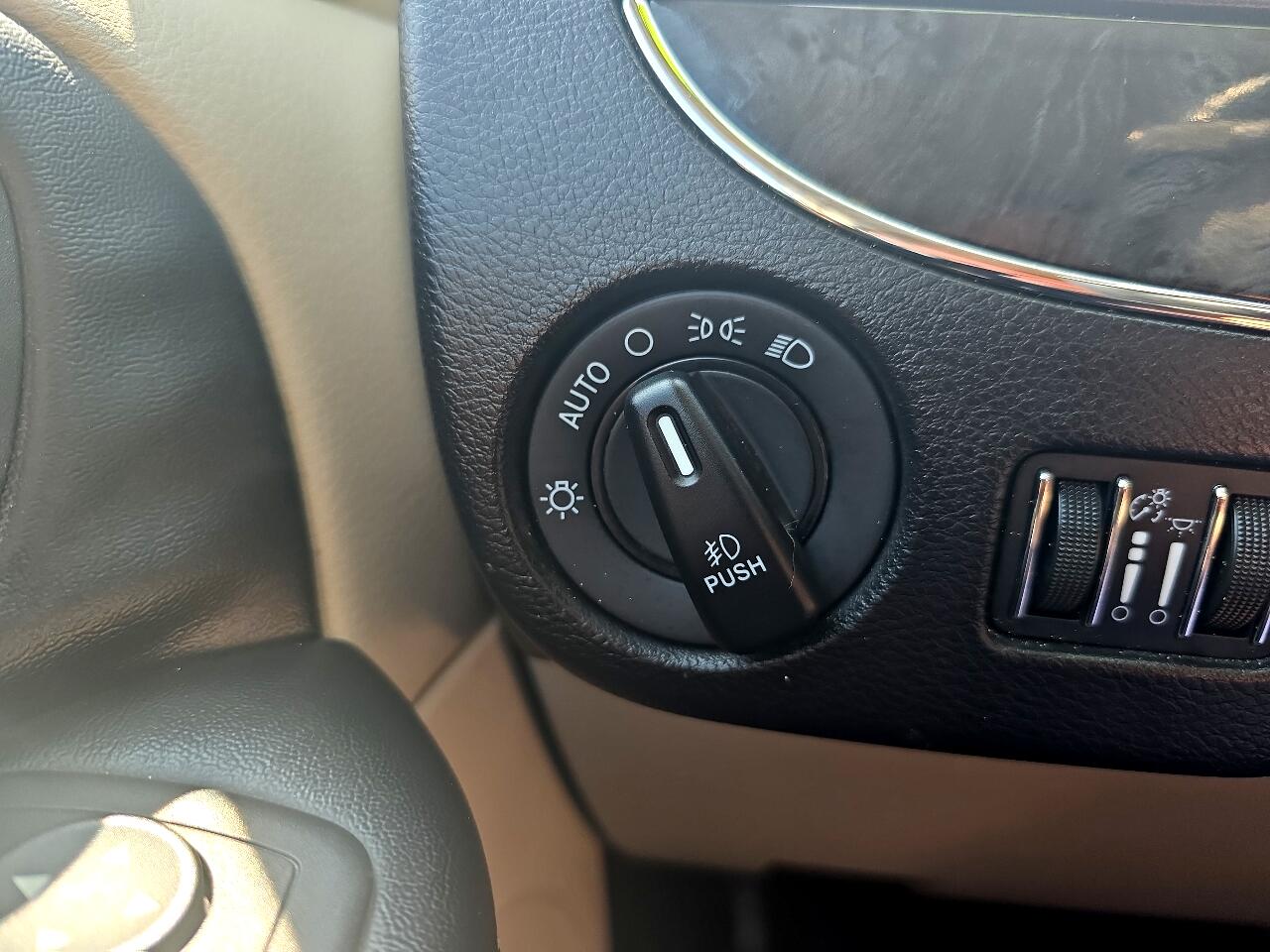 Chrysler Town & Country Touring-L 2014 Chrysler Town & Country Touring-L 2014