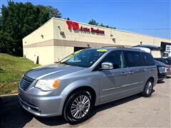 2014 Chrysler Town & Country  2014 Chrysler Town & Country