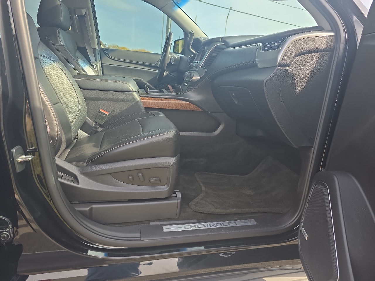 Chevrolet Tahoe LTZ 4WD 2015 Chevrolet Tahoe LTZ 4WD 2015