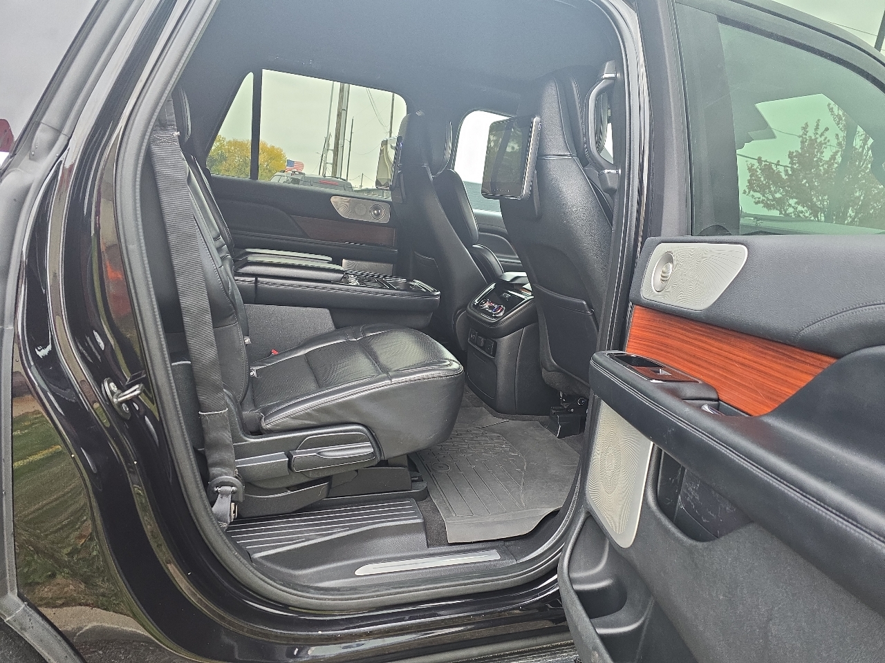 Lincoln Navigator L Reserve 4WD 2019 Lincoln Navigator L Reserve 4WD 2019