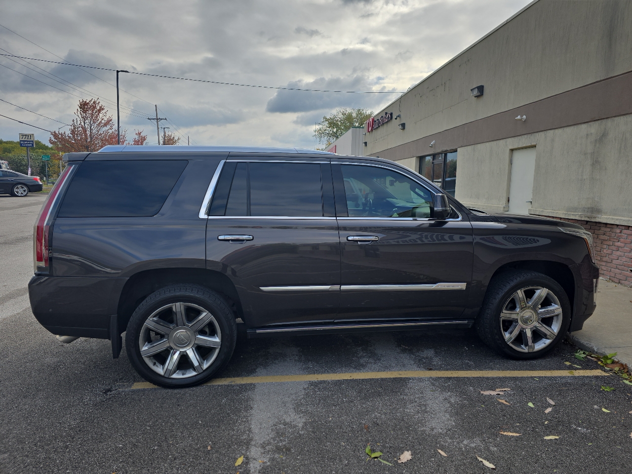 Cadillac Escalade Premium 4WD 2017 Cadillac Escalade Premium 4WD 2017