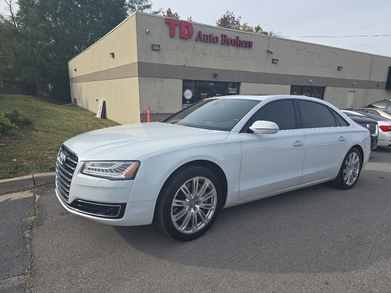 Audi A8 L TDI quattro 2015 Audi A8 L TDI quattro 2015