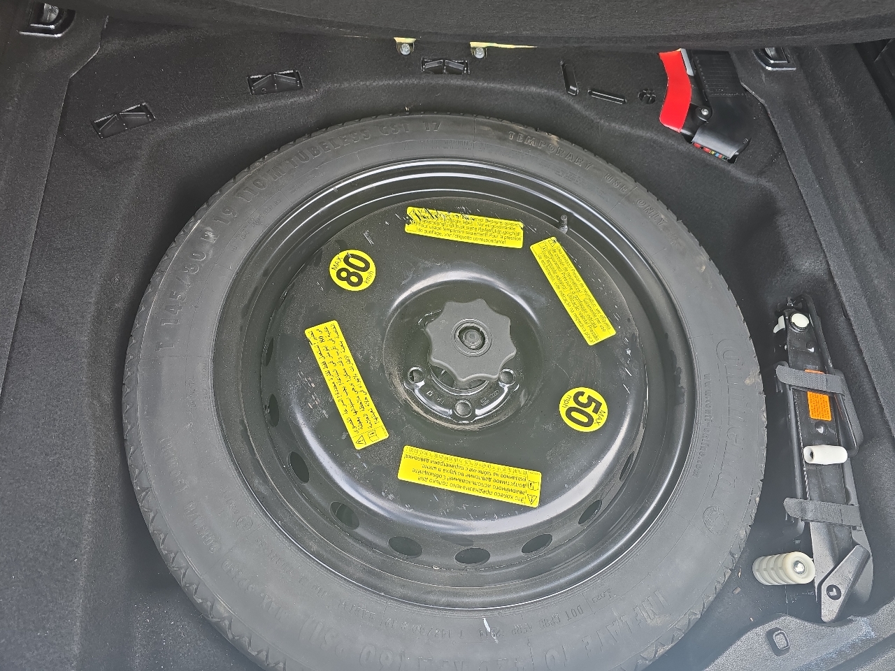 Audi A8 L TDI quattro 2015 Audi A8 L TDI quattro 2015