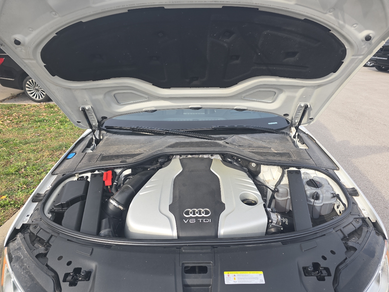 Audi A8 L TDI quattro 2015 Audi A8 L TDI quattro 2015