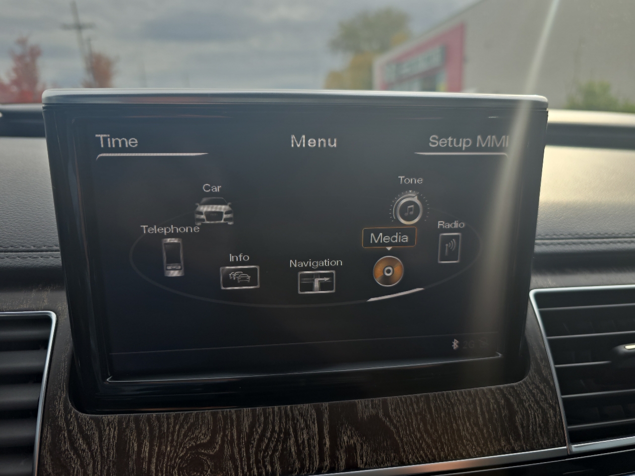 Audi A8 L TDI quattro 2015 Audi A8 L TDI quattro 2015