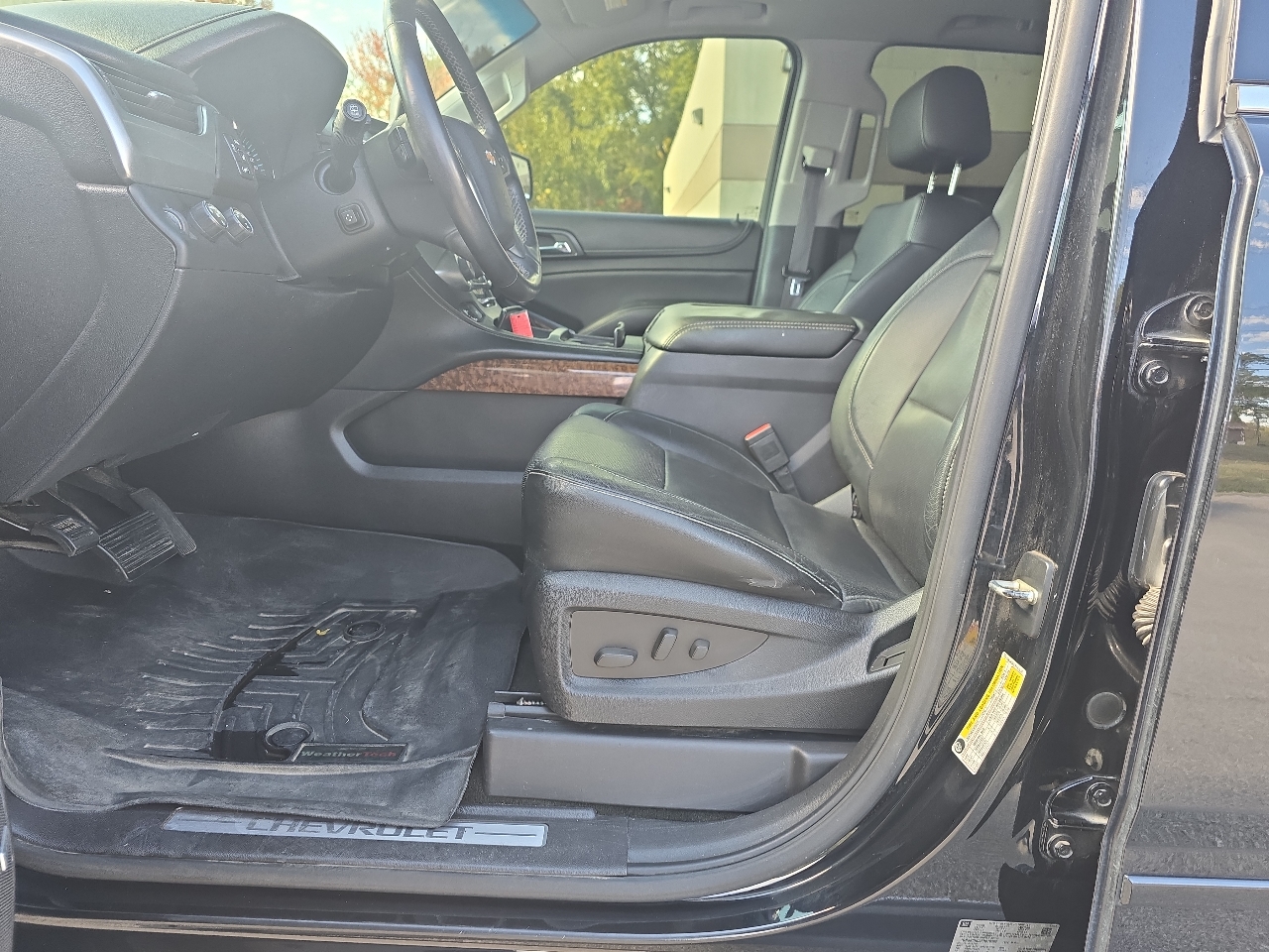 Chevrolet Tahoe LTZ 4WD 2015 Chevrolet Tahoe LTZ 4WD 2015