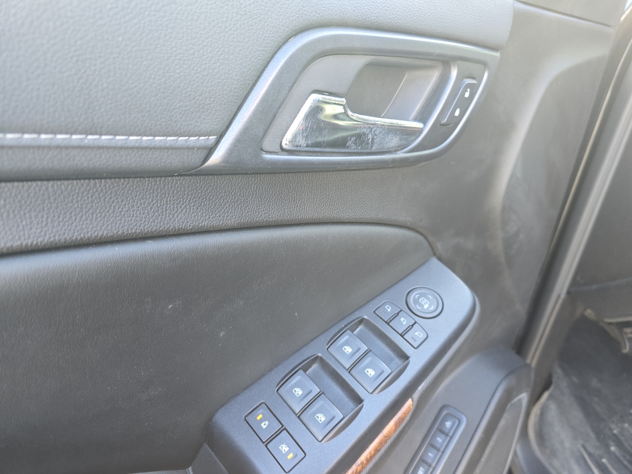 Chevrolet Tahoe LTZ 4WD 2015 Chevrolet Tahoe LTZ 4WD 2015