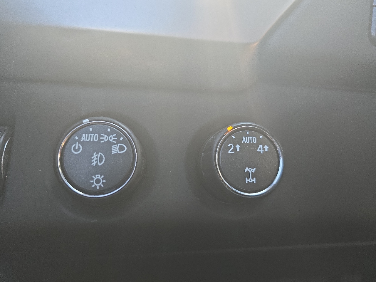 Chevrolet Tahoe LTZ 4WD 2015 Chevrolet Tahoe LTZ 4WD 2015