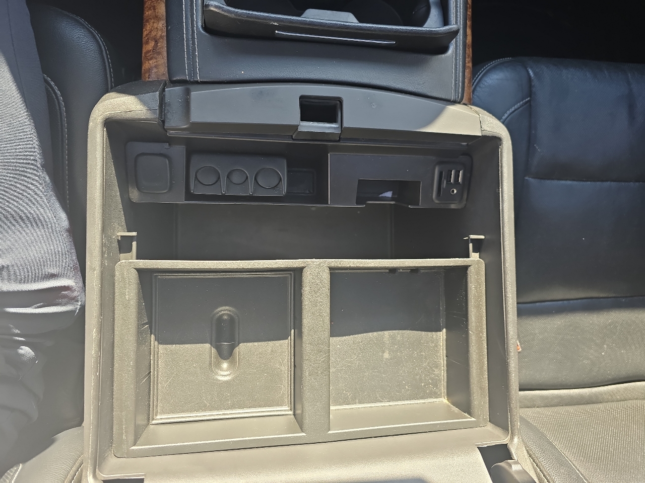 Chevrolet Tahoe LTZ 4WD 2015 Chevrolet Tahoe LTZ 4WD 2015