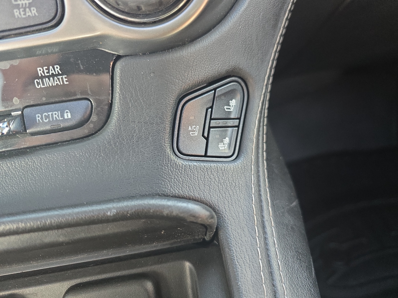 Chevrolet Tahoe LTZ 4WD 2015 Chevrolet Tahoe LTZ 4WD 2015