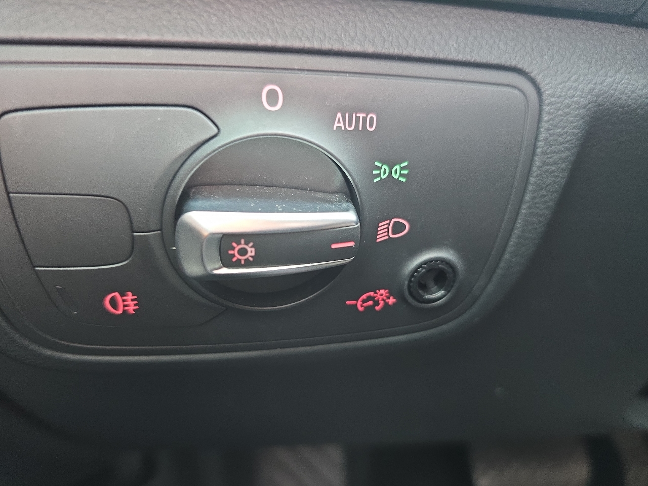 Audi A6 2.0T Premium quattro 2014 Audi A6 2.0T Premium quattro 2014