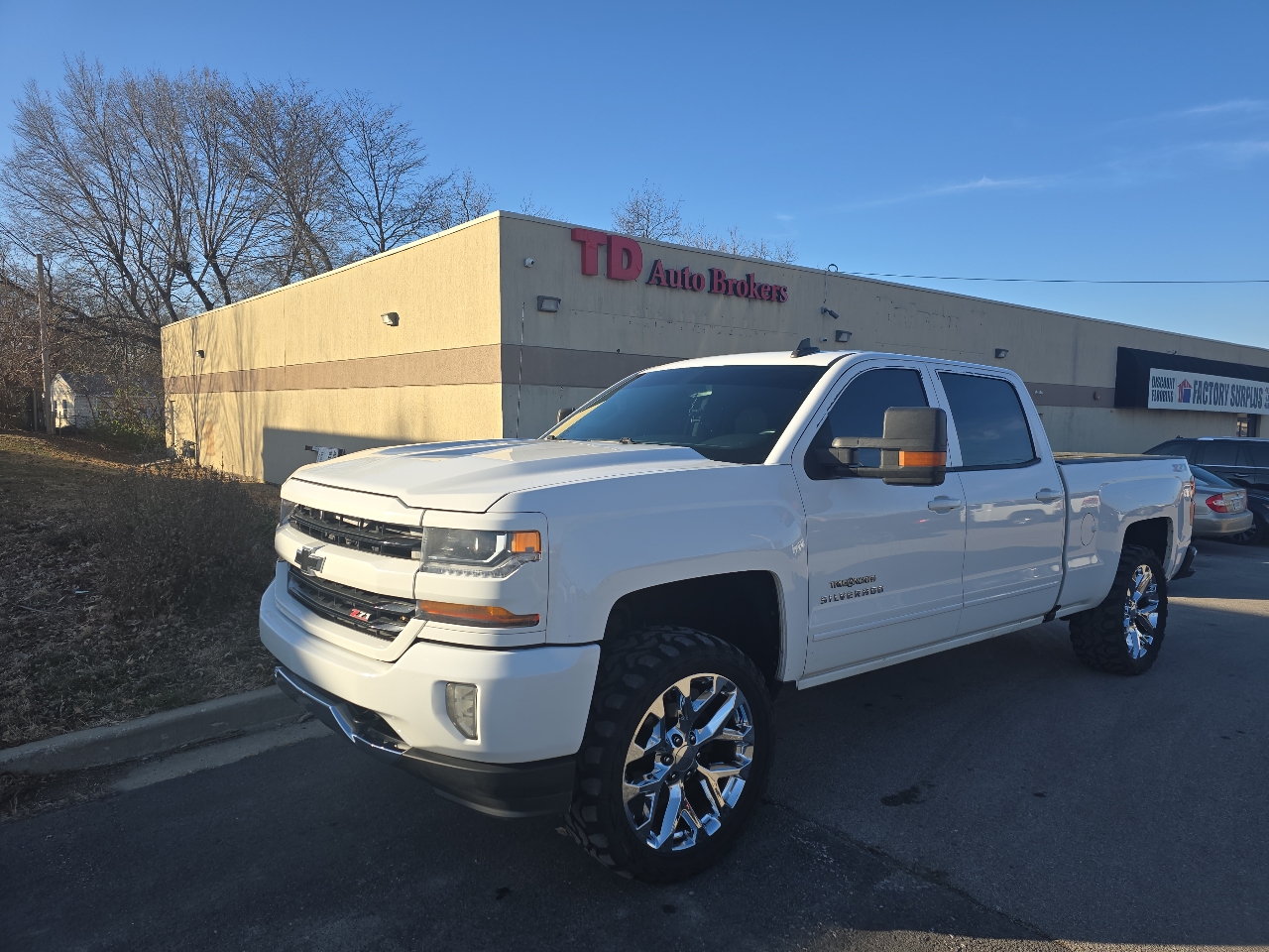 2017 Chevrolet Silverado 1500 LT Crew Cab 4WD