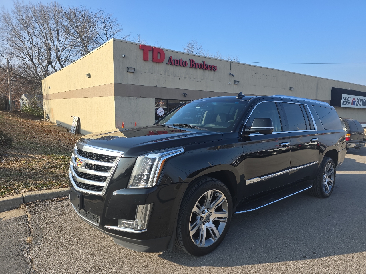 2019 Cadillac Escalade ESV Luxury 4WD