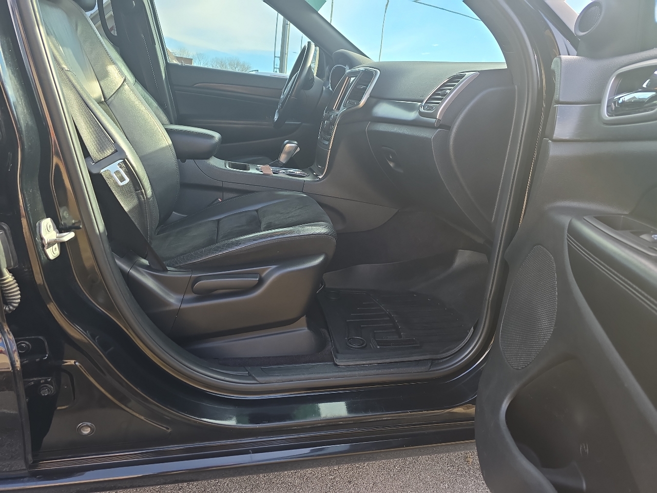 Jeep Grand Cherokee Laredo 4WD 2018