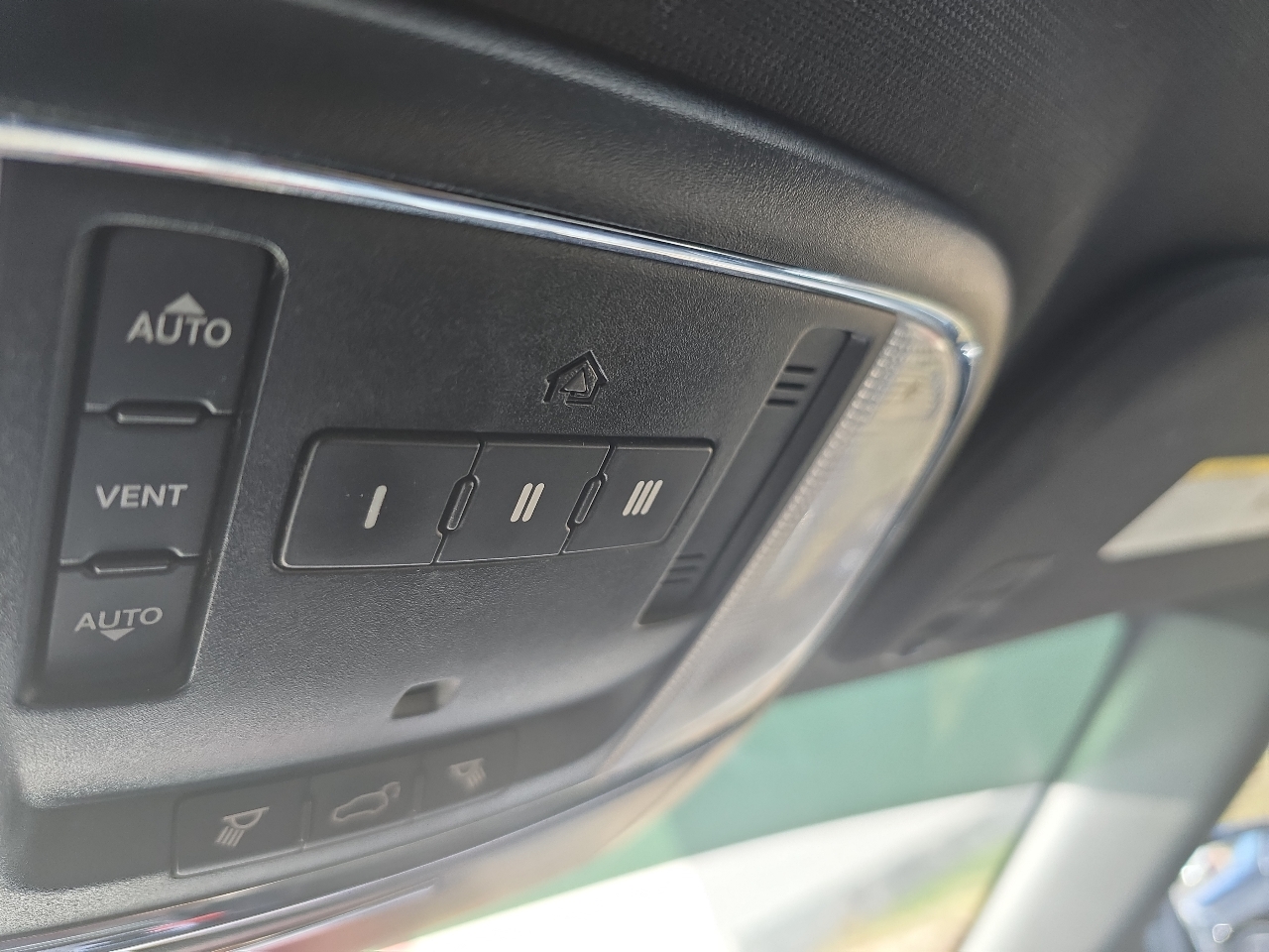 Jeep Grand Cherokee Laredo 4WD 2018