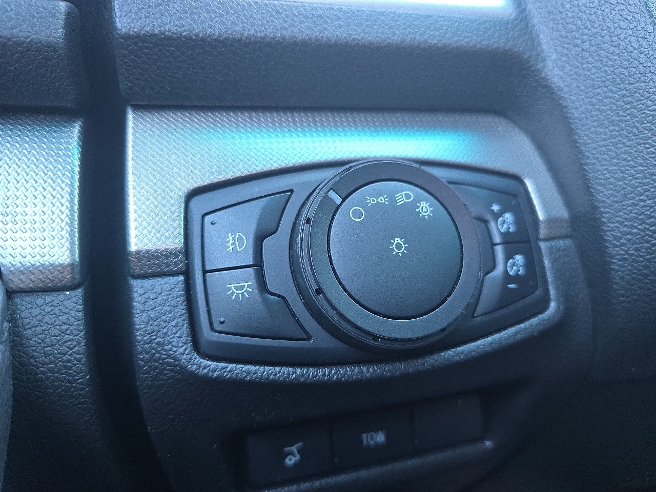 Ford Explorer Sport 4WD 2015