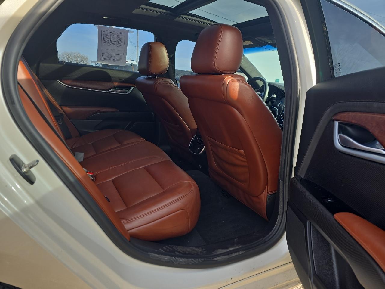 Cadillac XTS Luxury FWD 2015