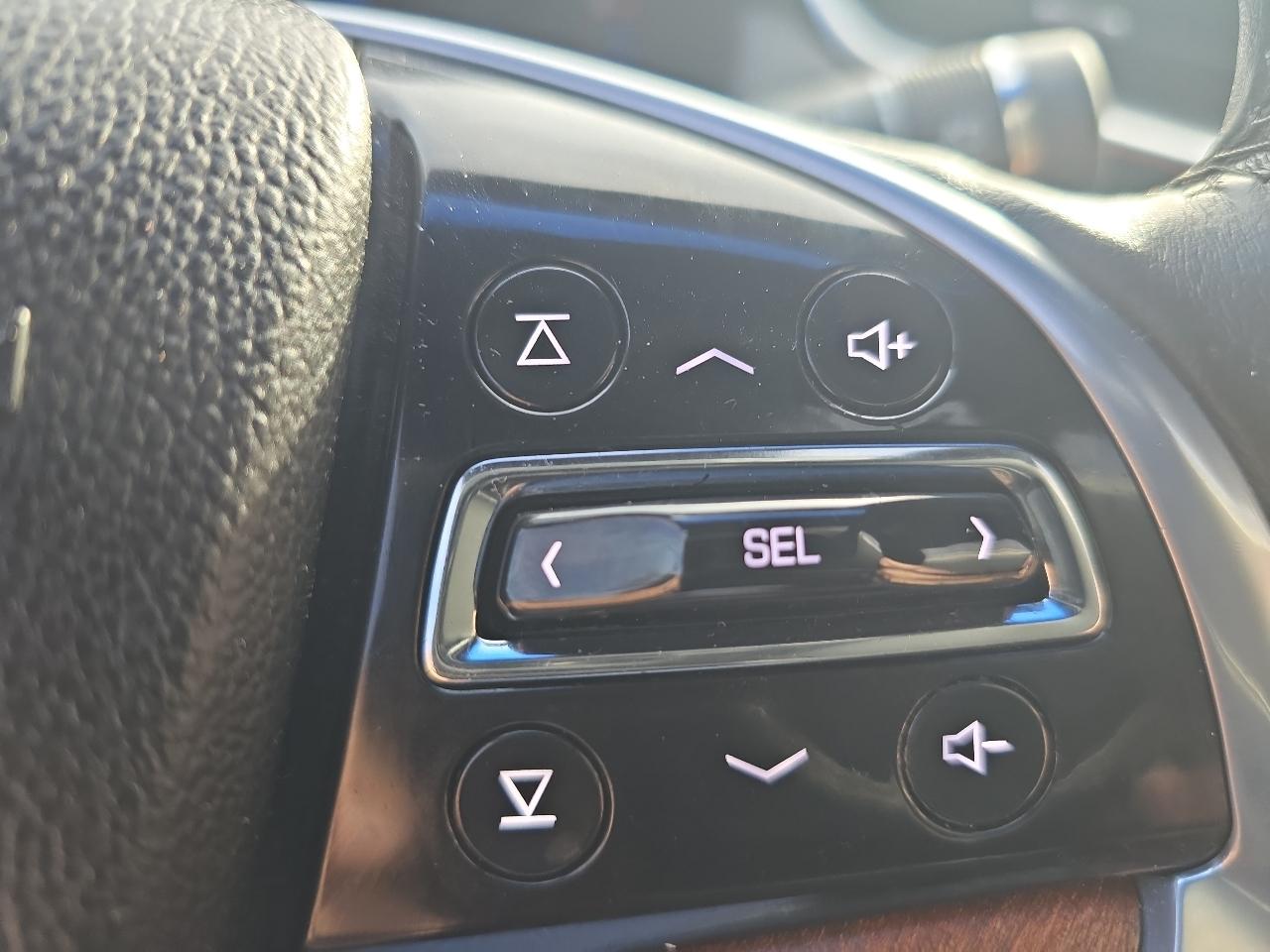 Cadillac XTS Luxury FWD 2015