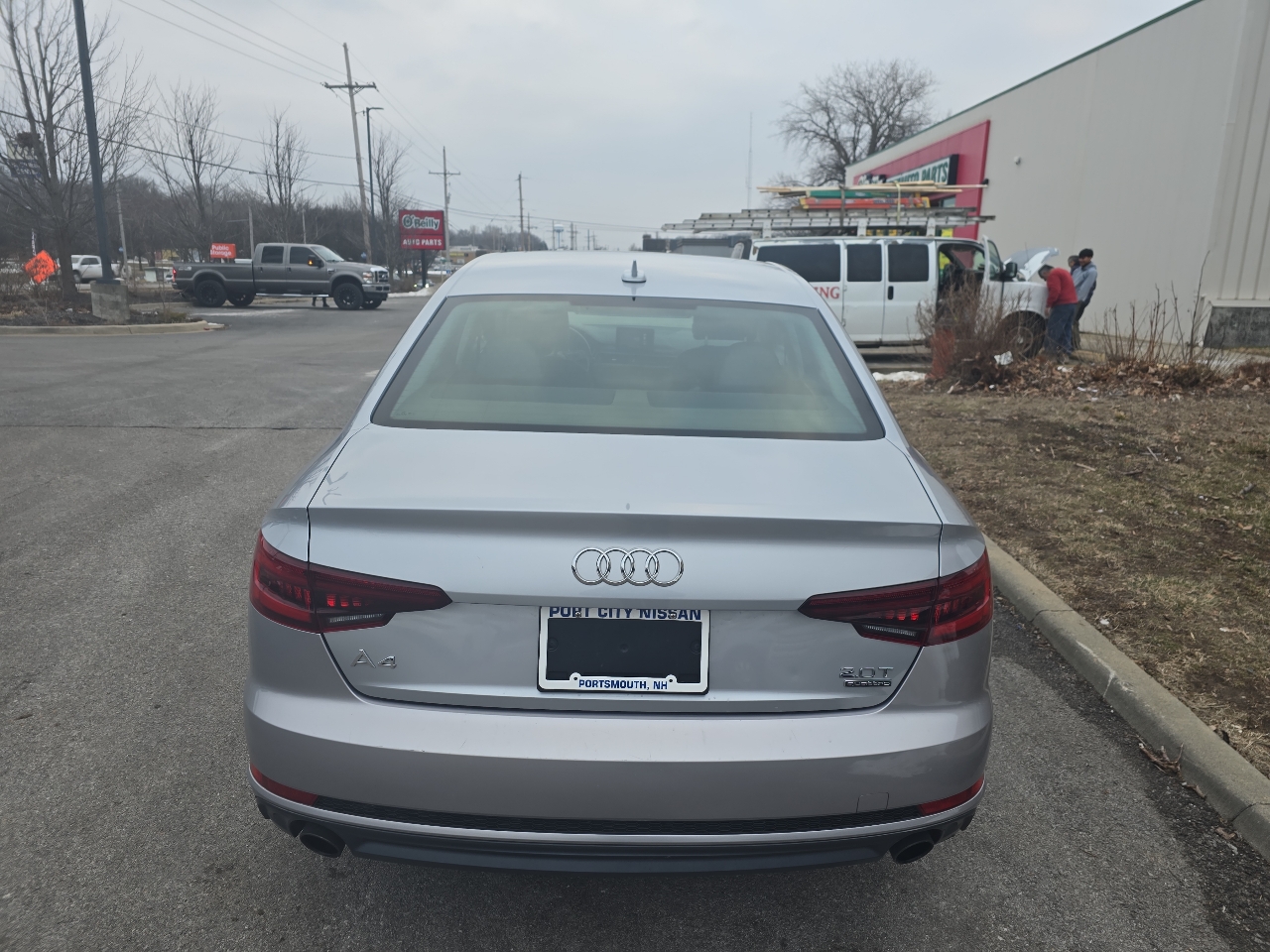 Audi A4 2.0 TFSI Premium quattro 7A 2018