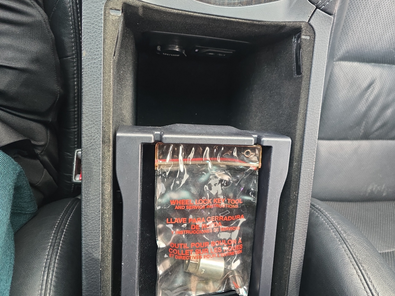 Lexus LS 460 Luxury Sedan 2015