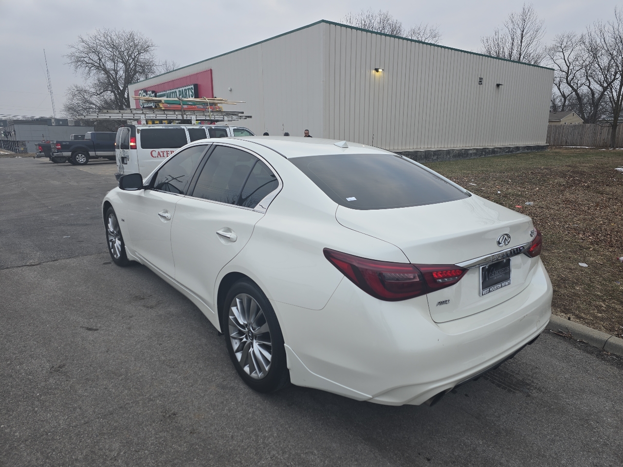 Infiniti Q50 3.0t LUXE AWD 2019
