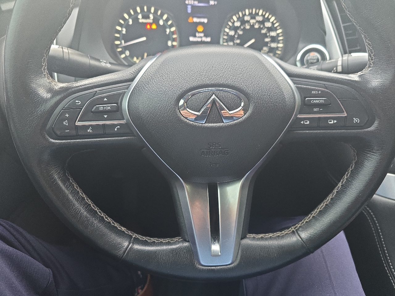 Infiniti Q50 3.0t LUXE AWD 2019