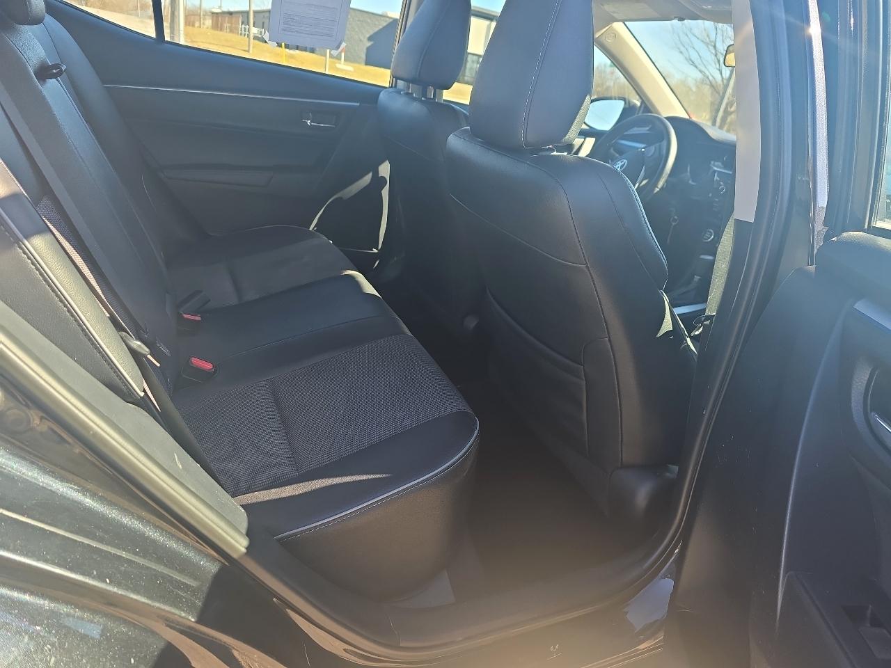 Toyota Corolla S Premium CVT 2015