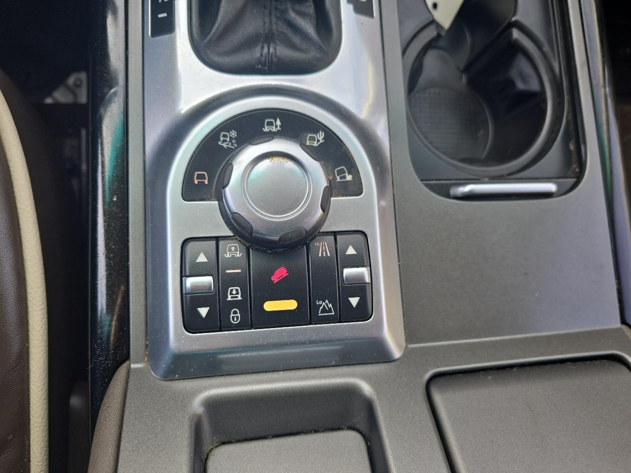 Land Rover Range Rover Supercharged 2012