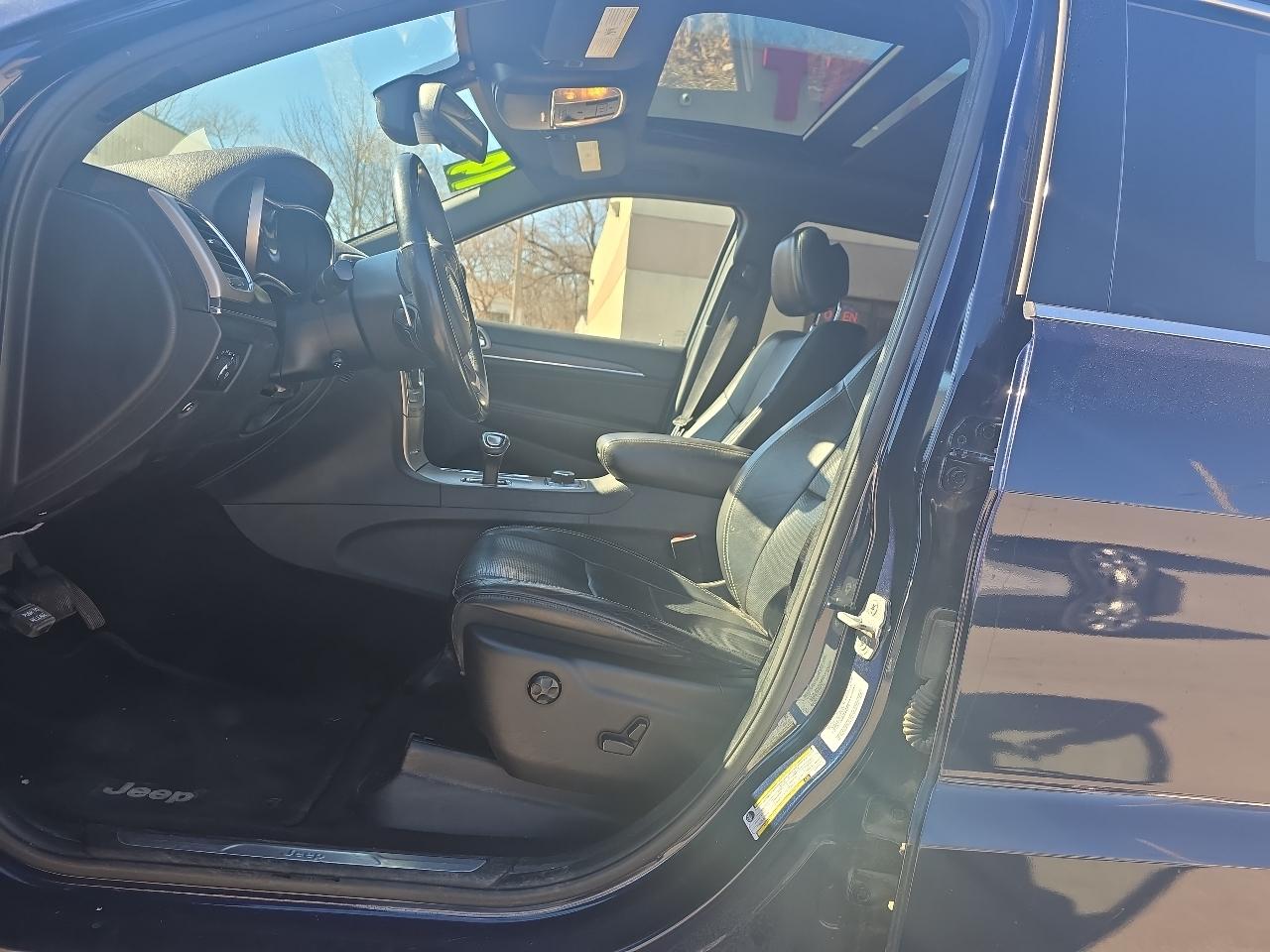 Jeep Grand Cherokee Limited 4WD 2014