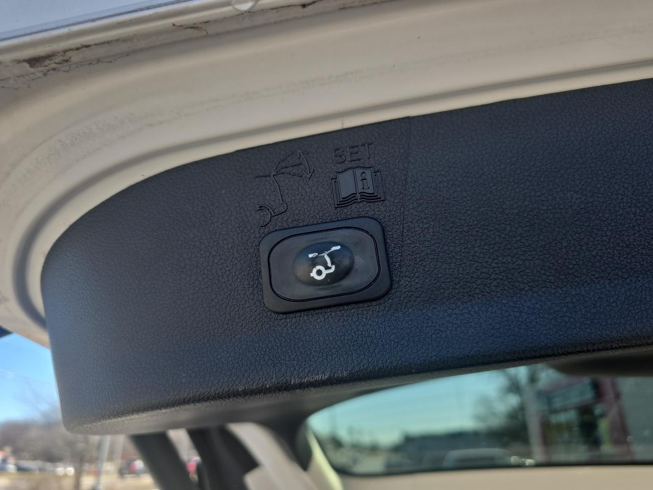 Ford Escape Titanium FWD 2014