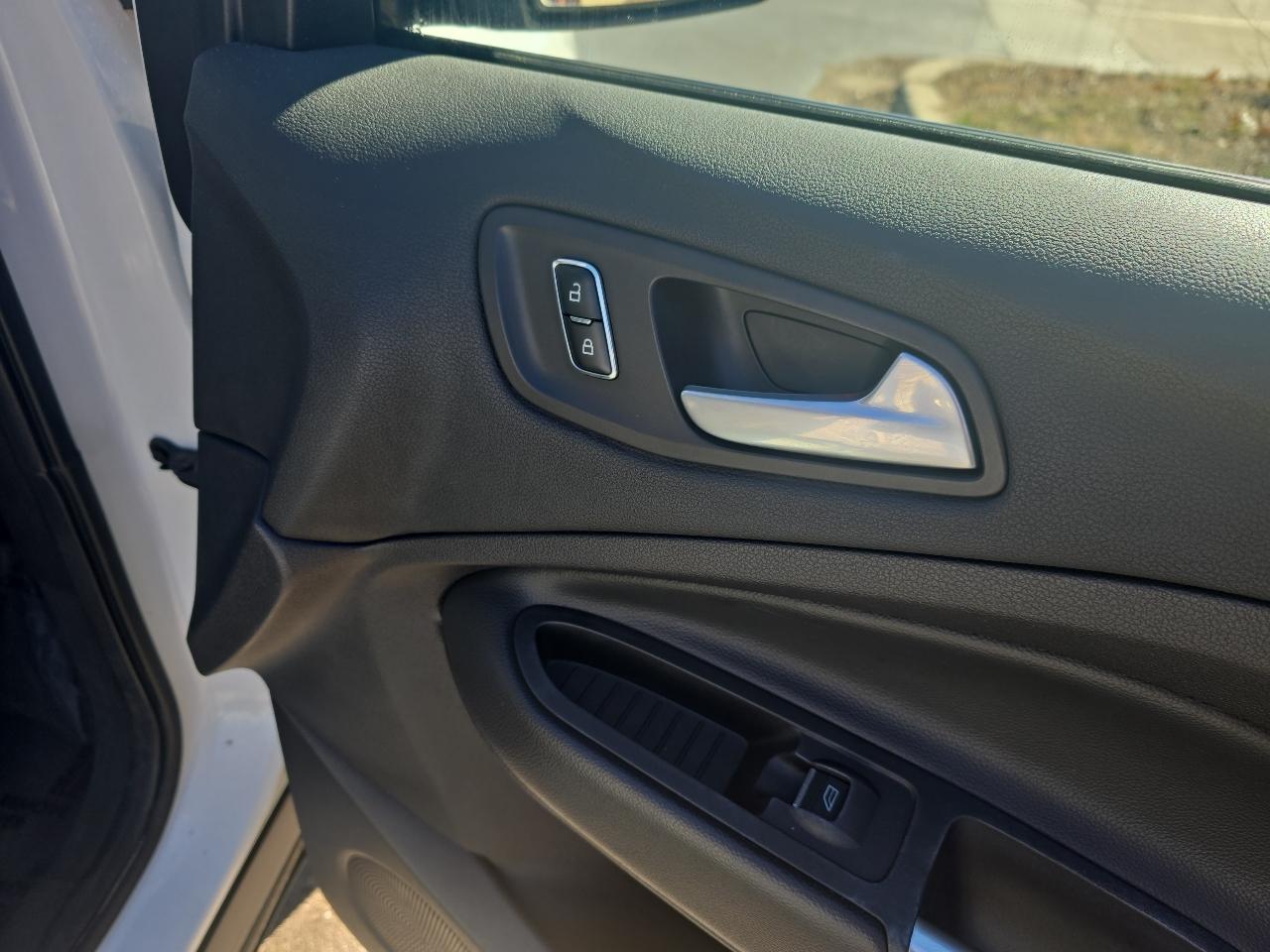 Ford Escape Titanium FWD 2014