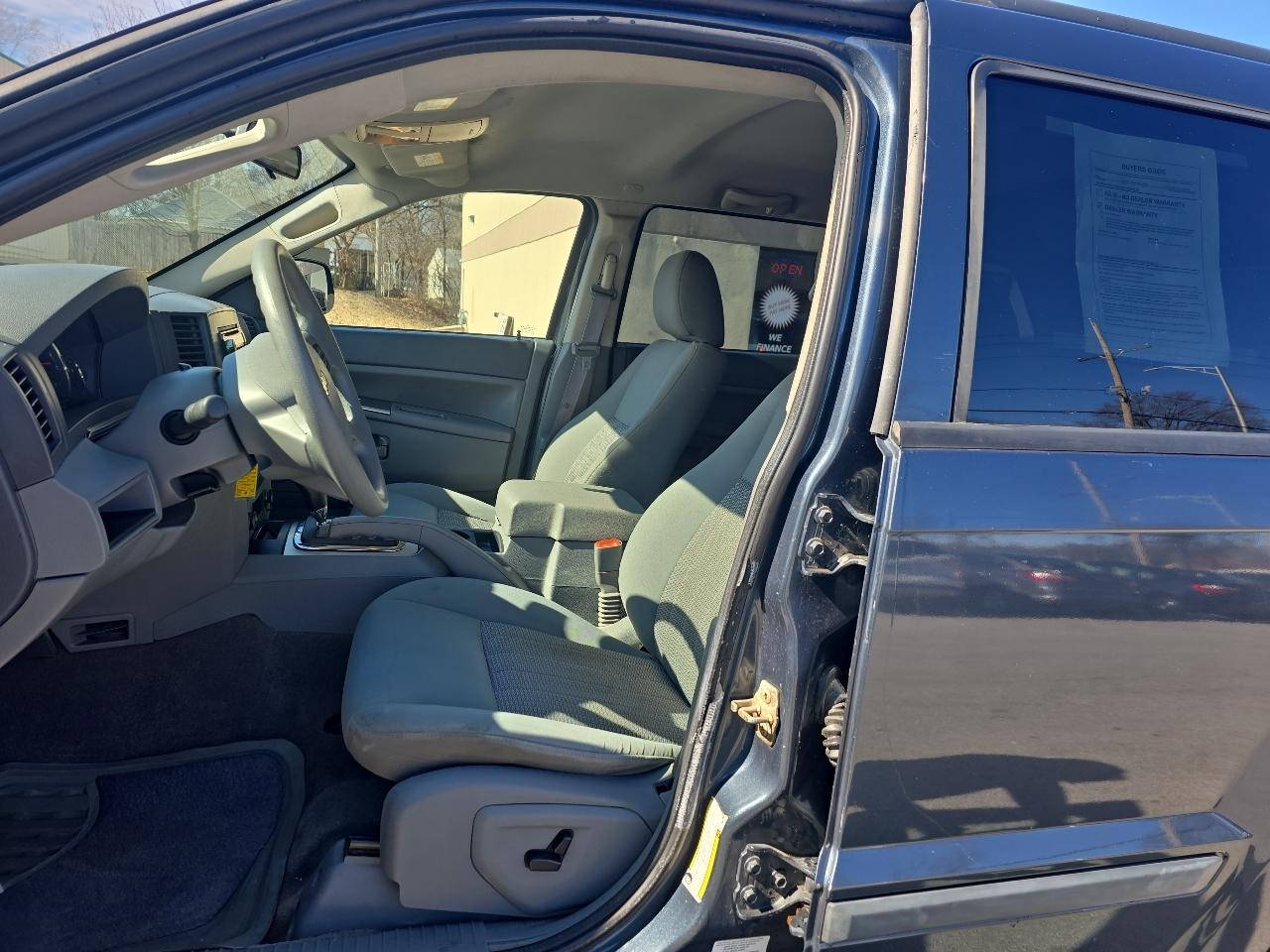 Jeep Grand Cherokee Laredo 4WD 2007