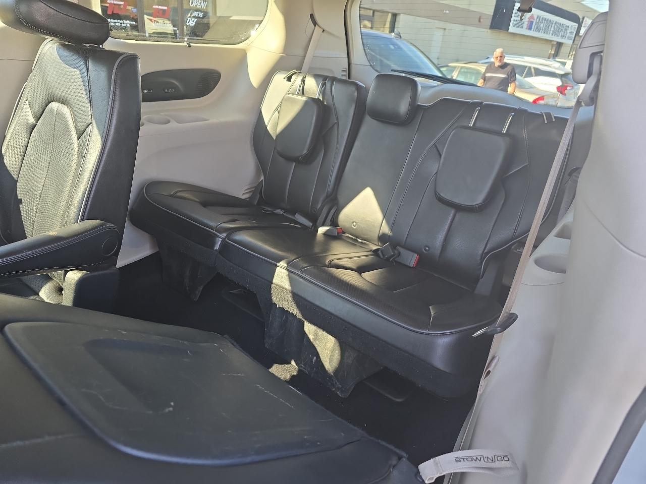 Chrysler Pacifica Limited 2018