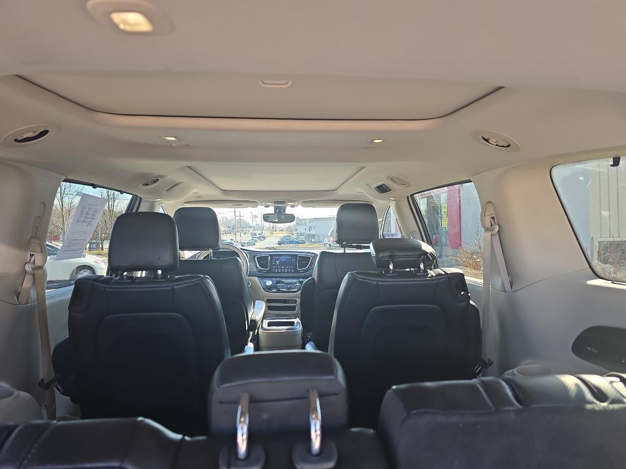 Chrysler Pacifica Limited 2018