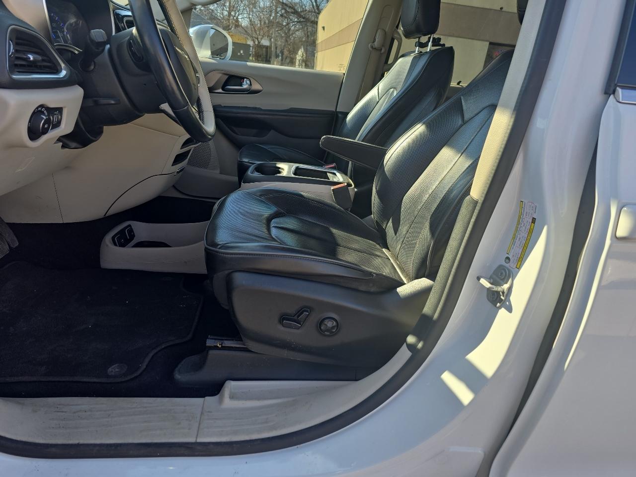 Chrysler Pacifica Limited 2018