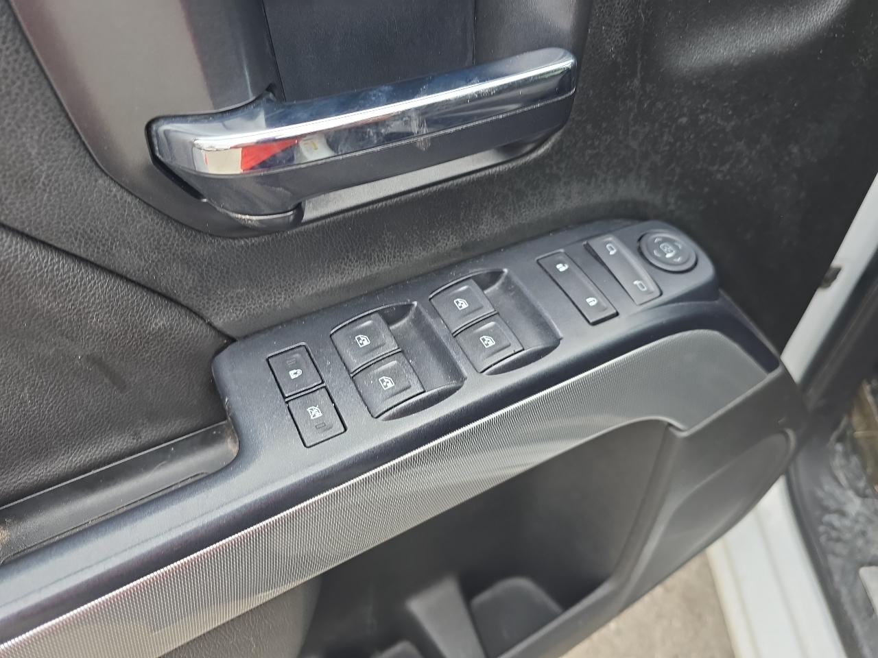 Chevrolet Silverado 1500 LT Crew Cab 4WD 2018