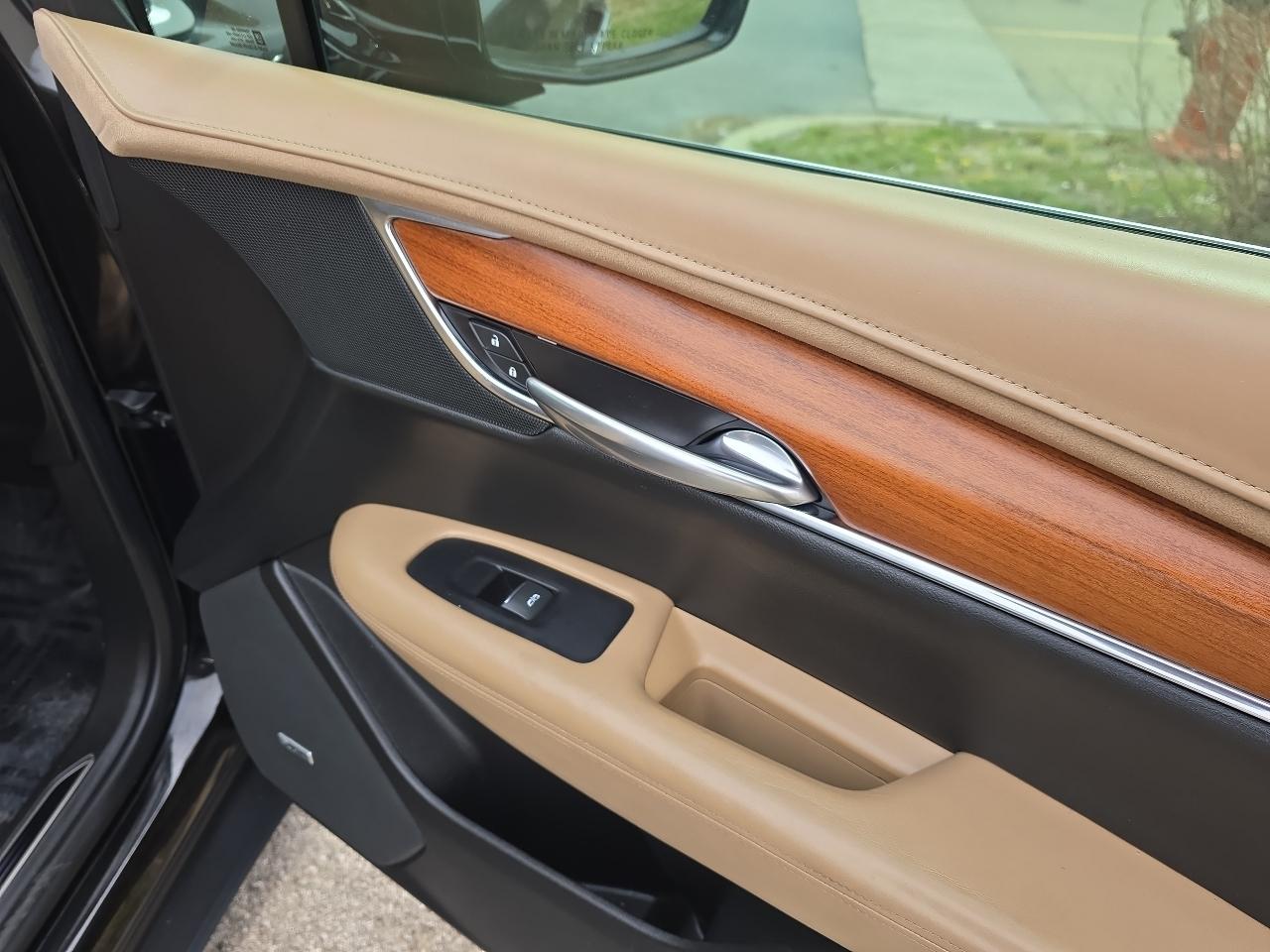 Cadillac XT5 Platinum AWD 2018