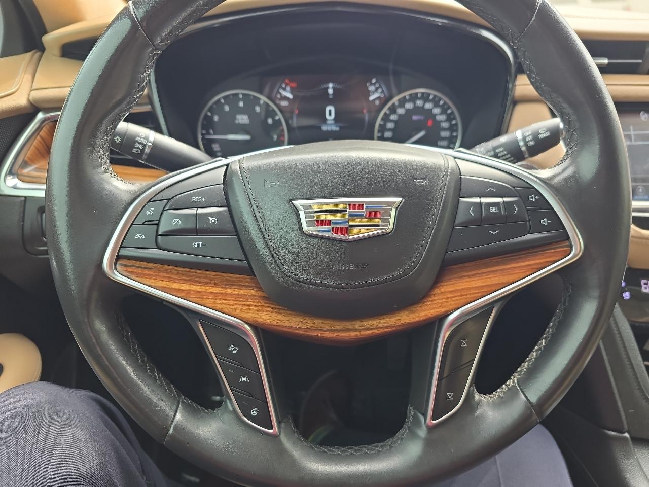 Cadillac XT5 Platinum AWD 2018