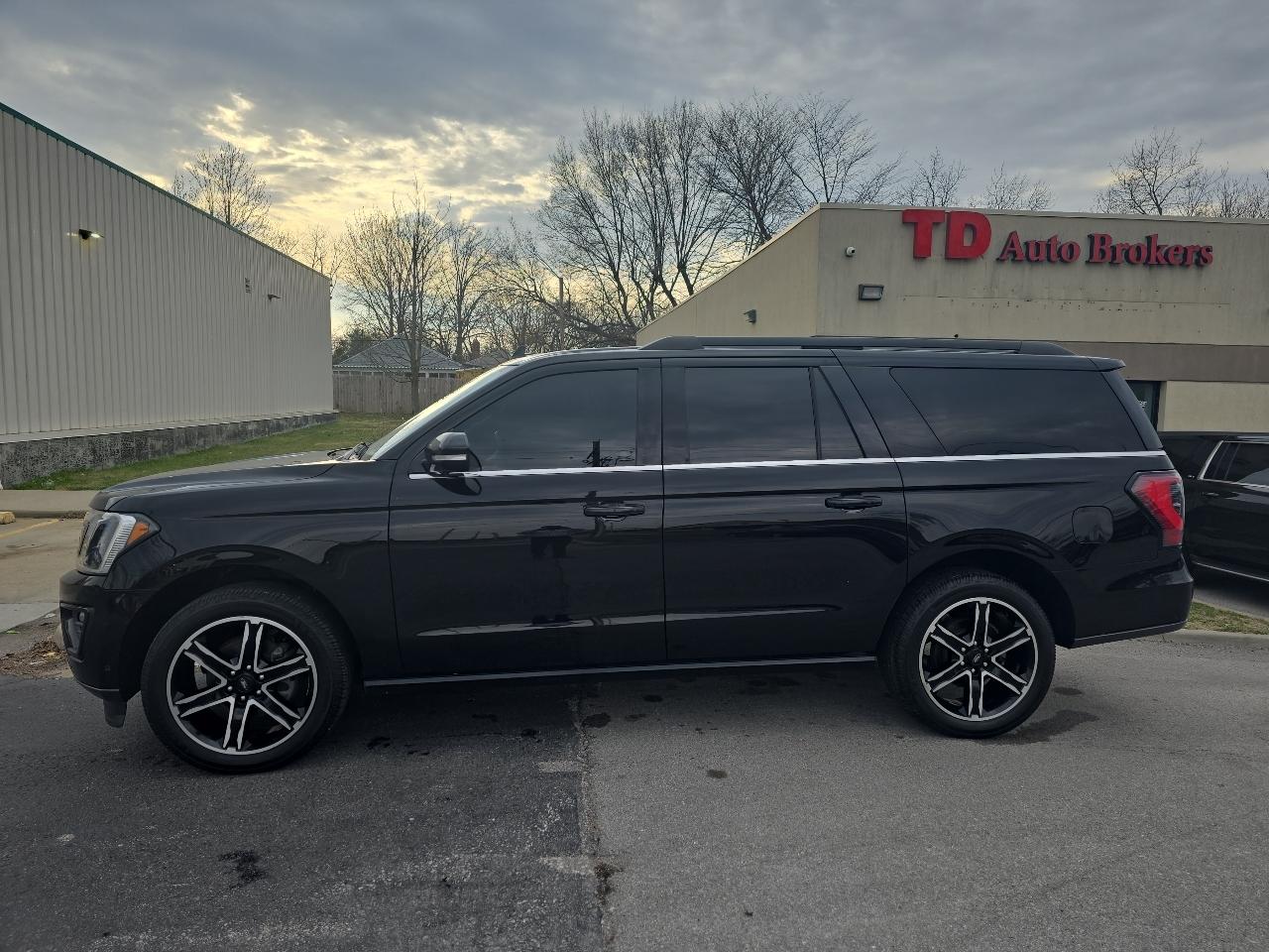 Ford Expedition MAX Limited 4WD 2021