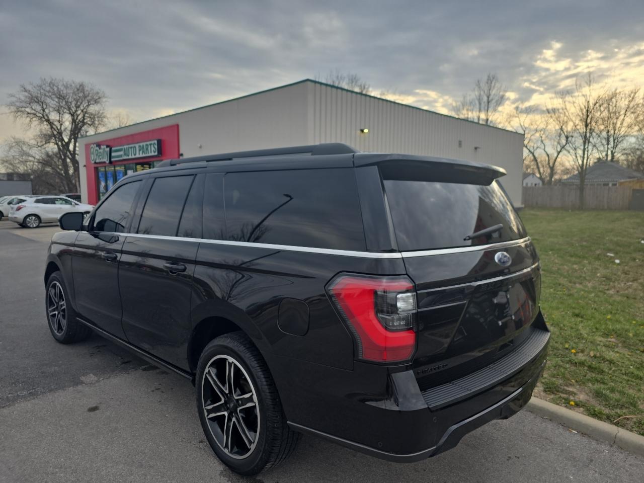 Ford Expedition MAX Limited 4WD 2021