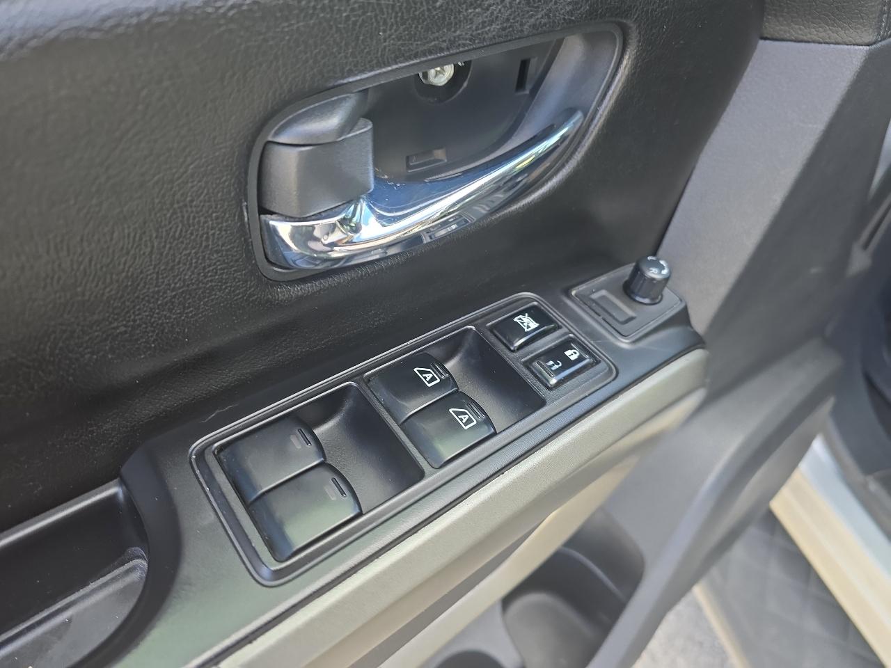 Nissan Armada SL 4WD 2015