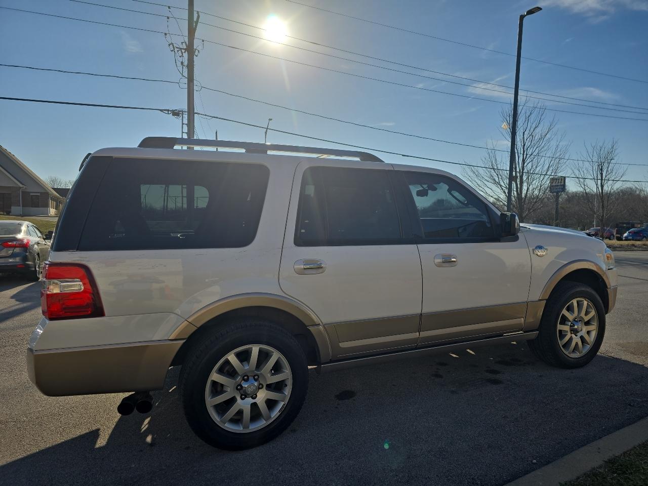 Ford Expedition King Ranch 4WD 2013