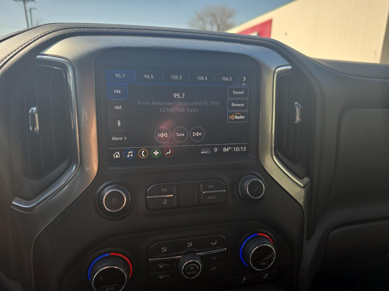 Chevrolet Silverado 1500 1LT Crew Cab 4WD 2019