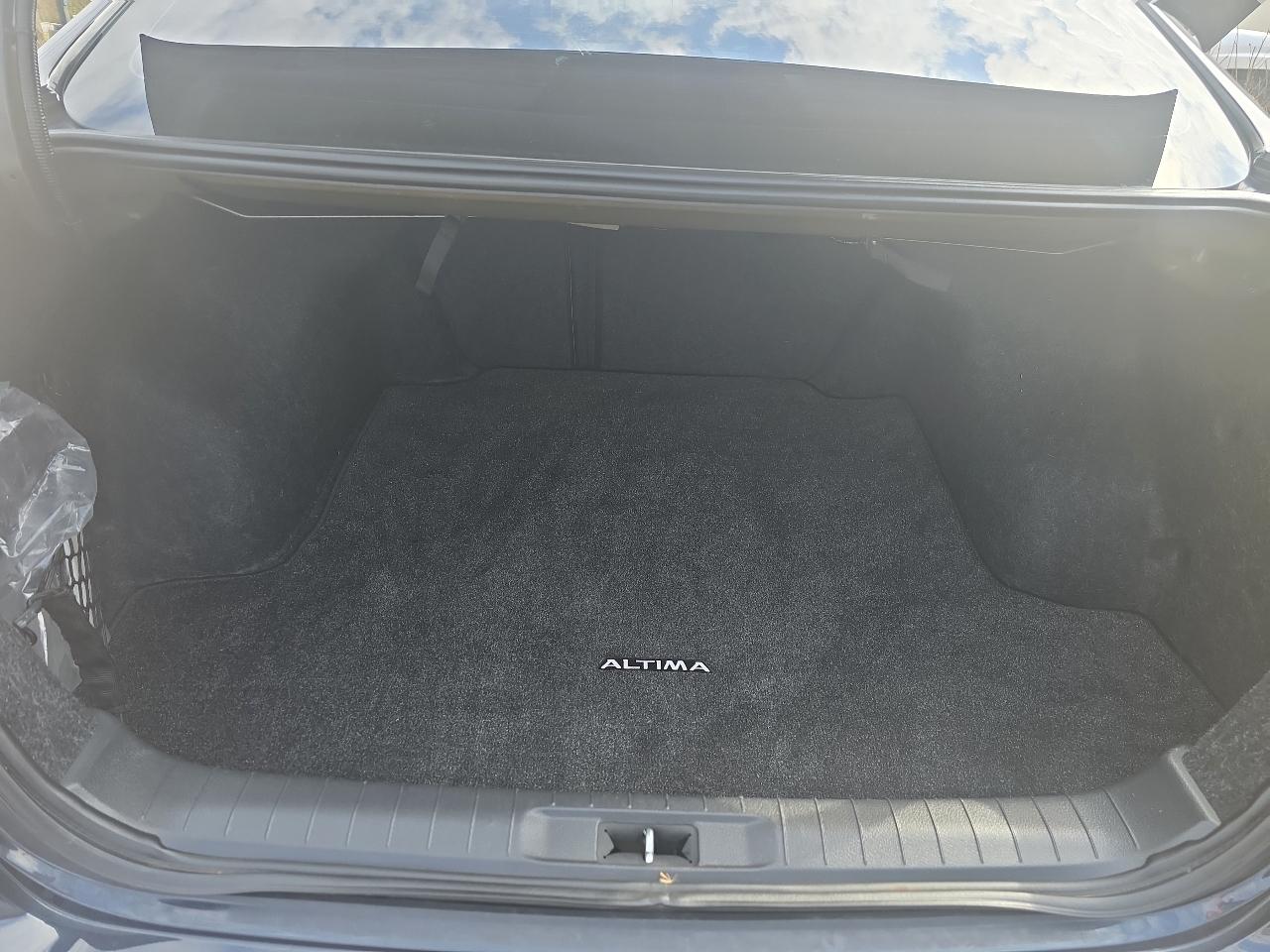 Nissan Altima 3.5 SR 2017