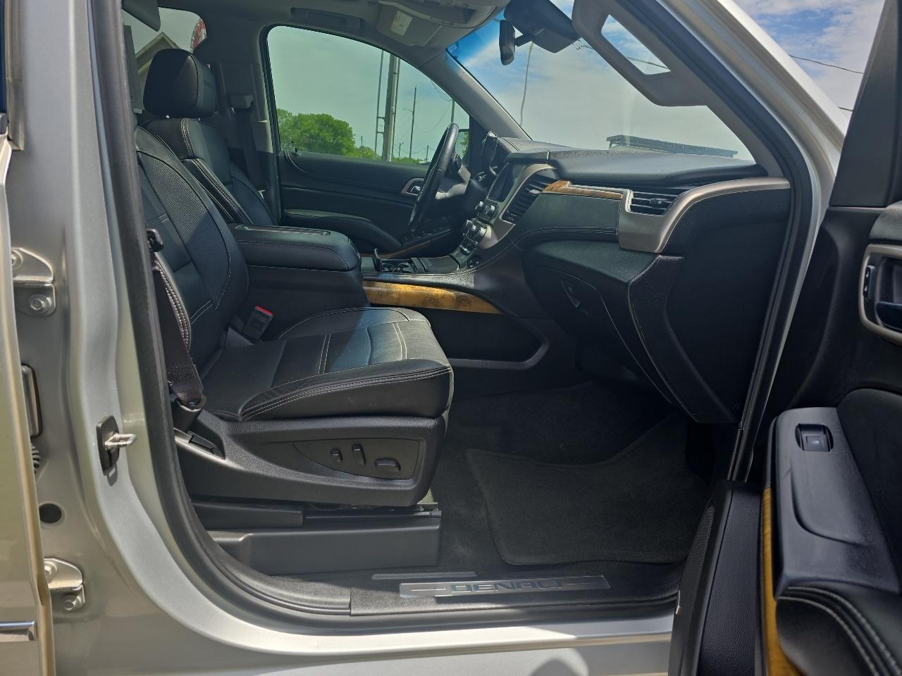 GMC Yukon Denali 4WD 2016